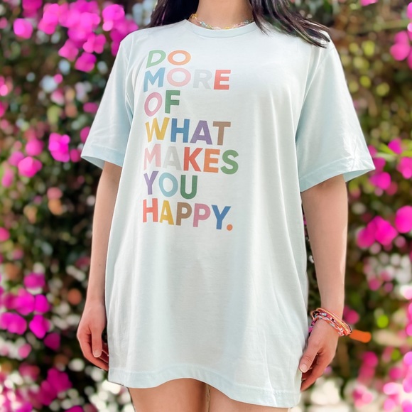 🎉HP🎉 Do more of what makes you happy graphic tee - Picture 4 of 4